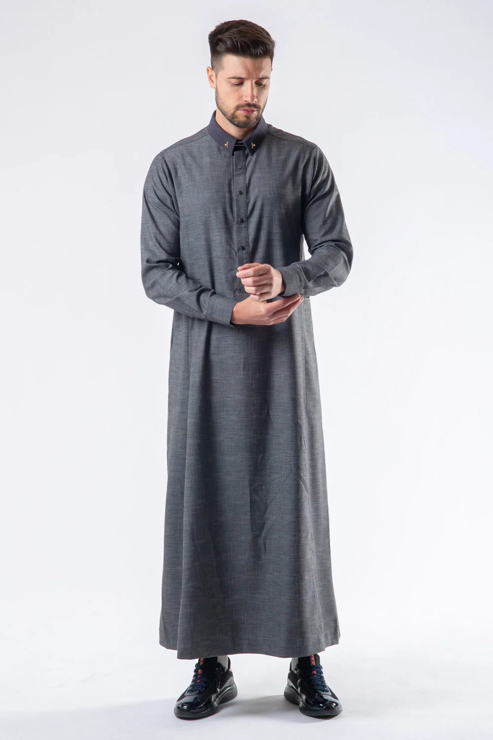 Lawung AAR2403 Thobe