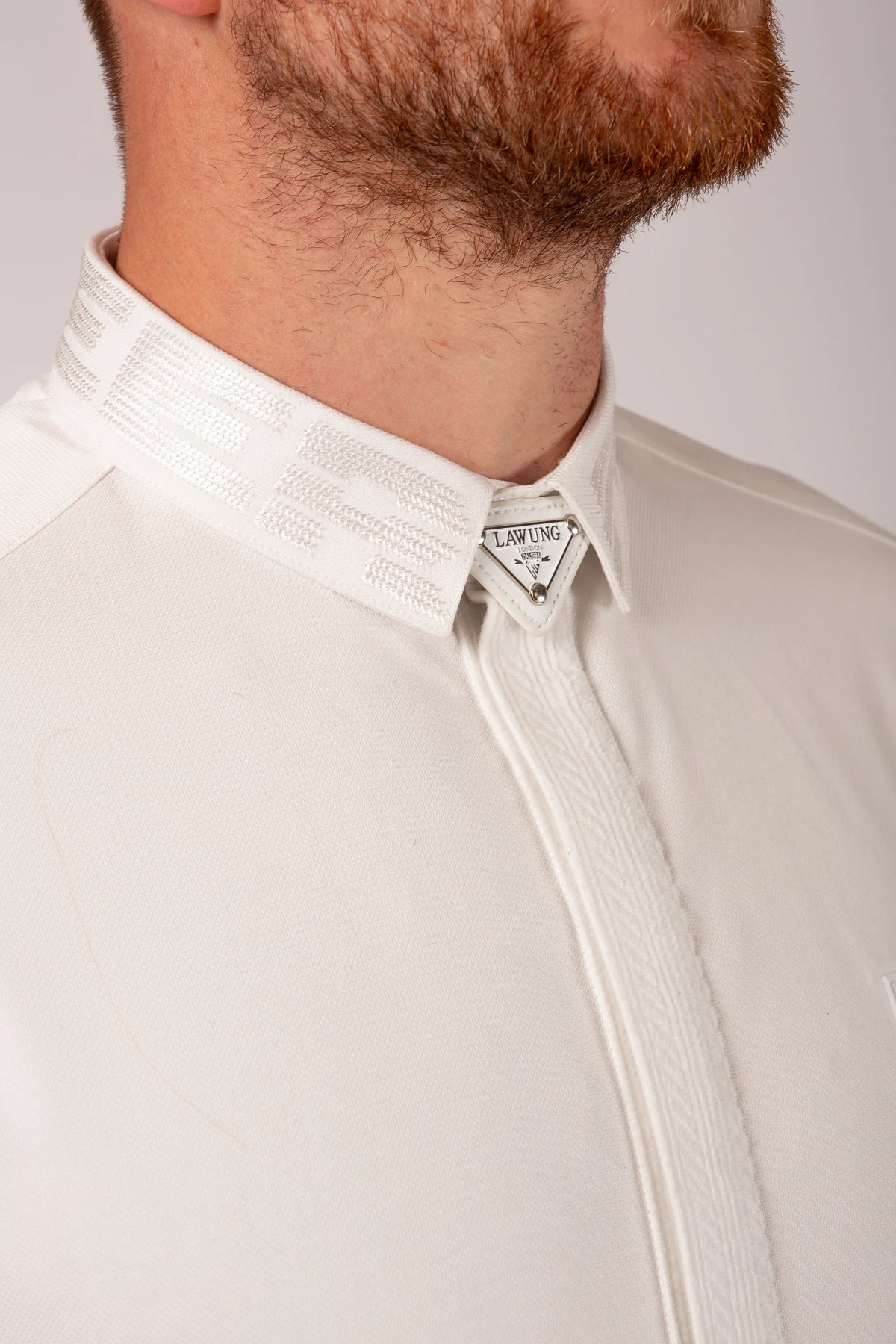 Lawung AAR25322 Classic White Thobe