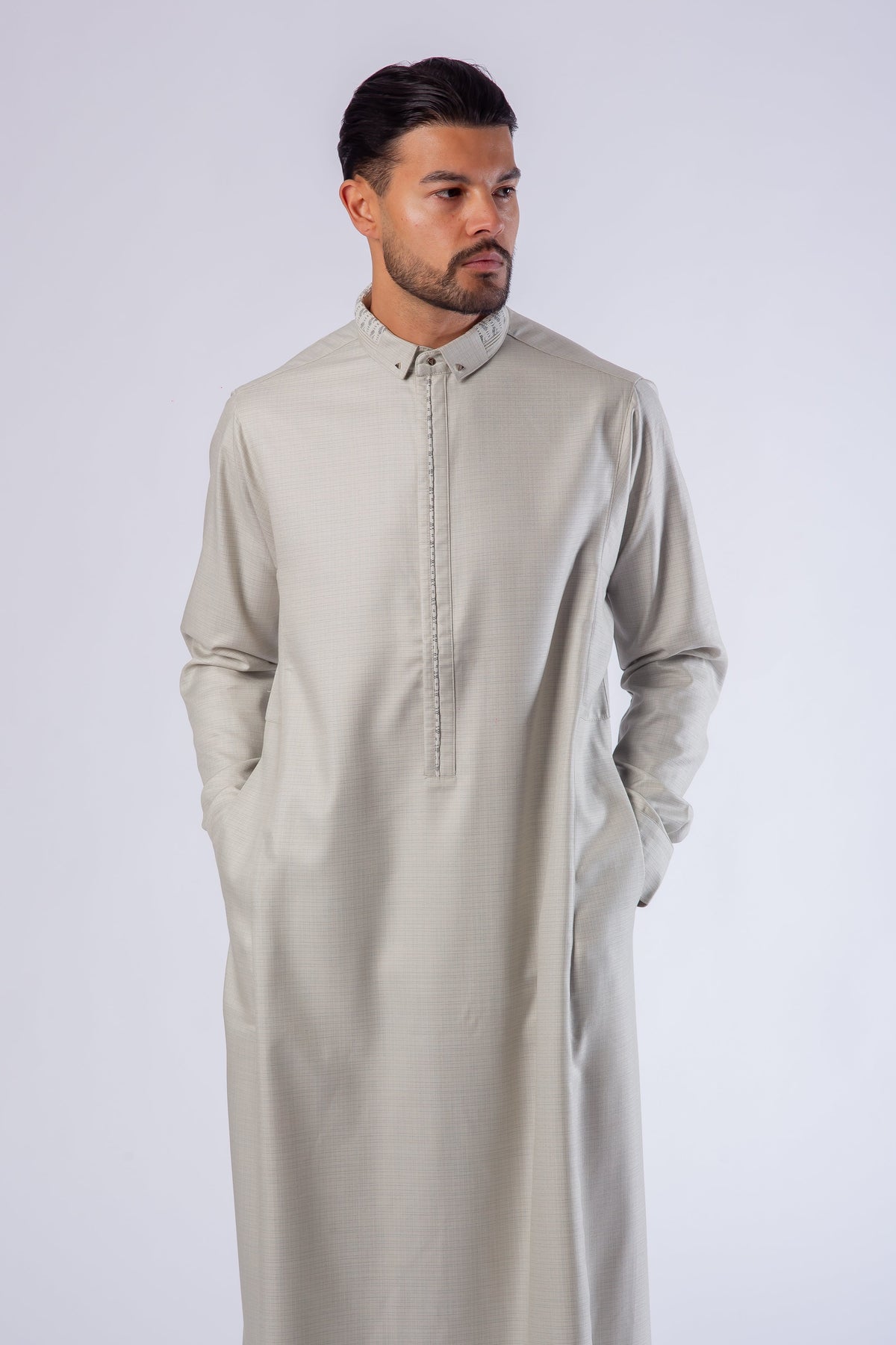 Lawung AAR25329 Light Grey Thobe