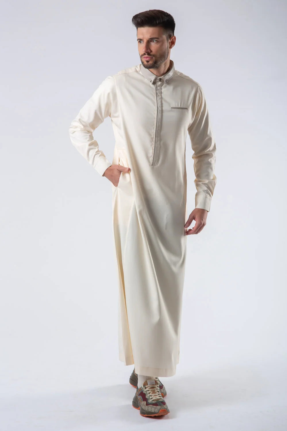 Lawung AAR2422 Thobe