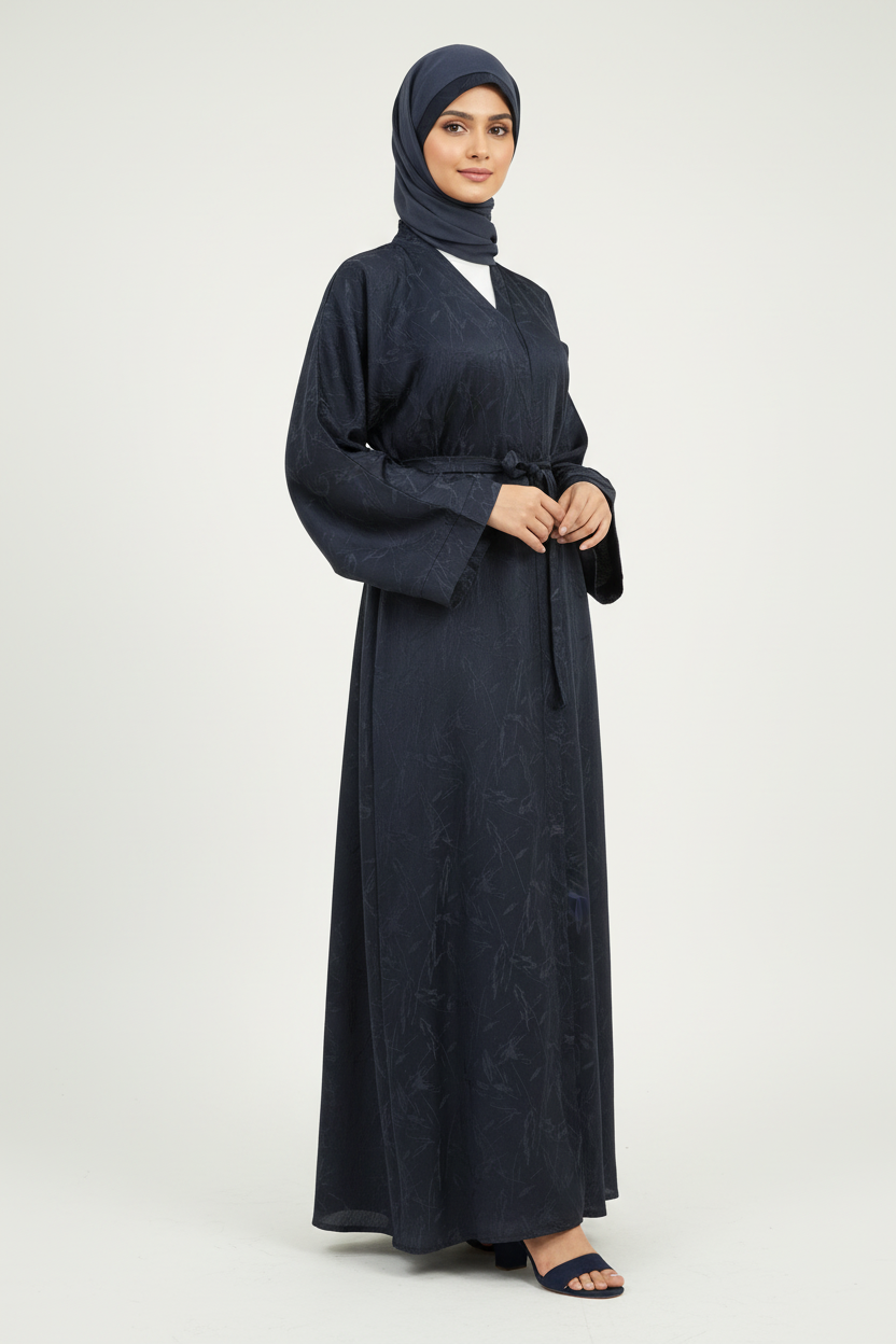 Woman wearing a black abaya and hijab 7ey