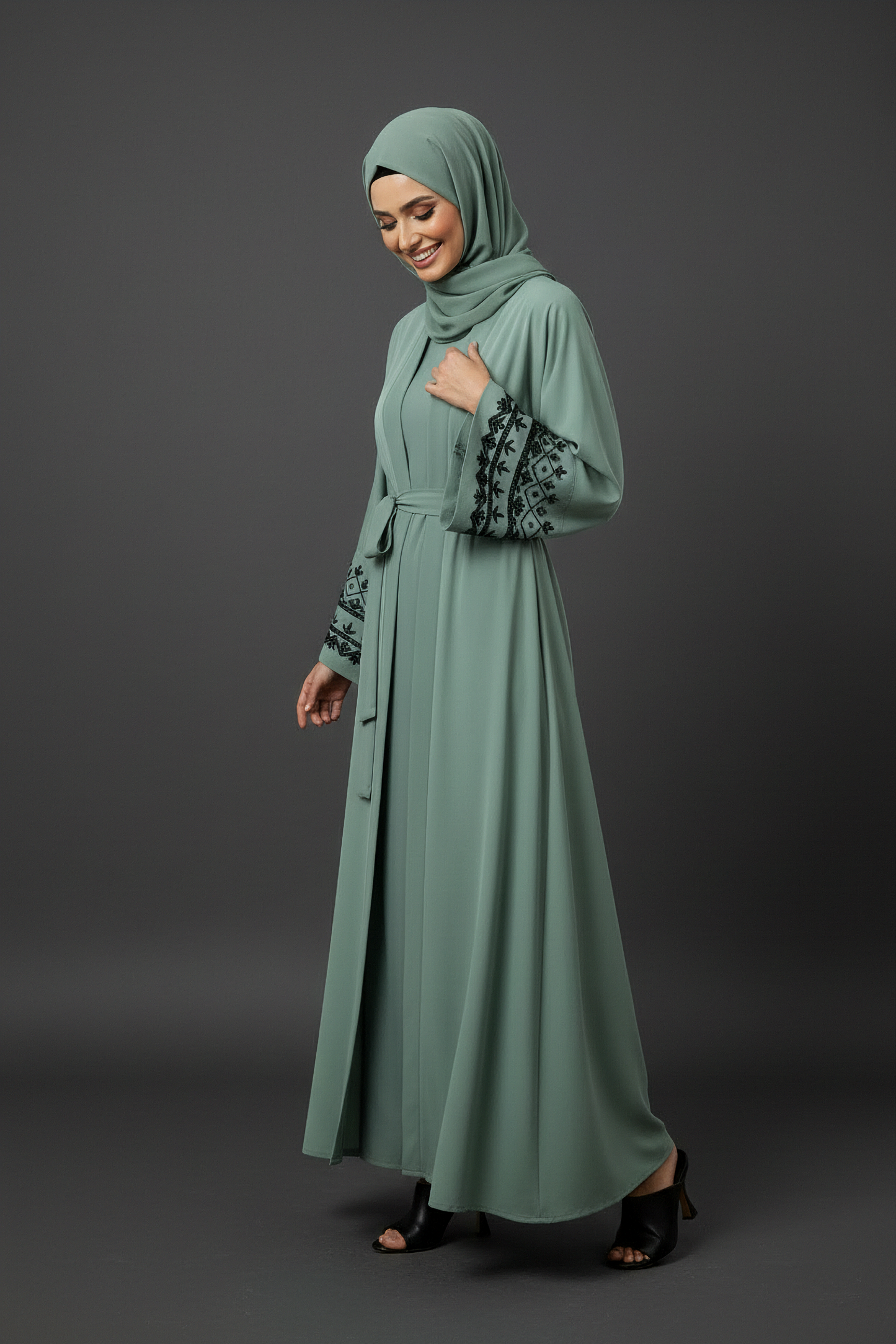 The Rif Abaya