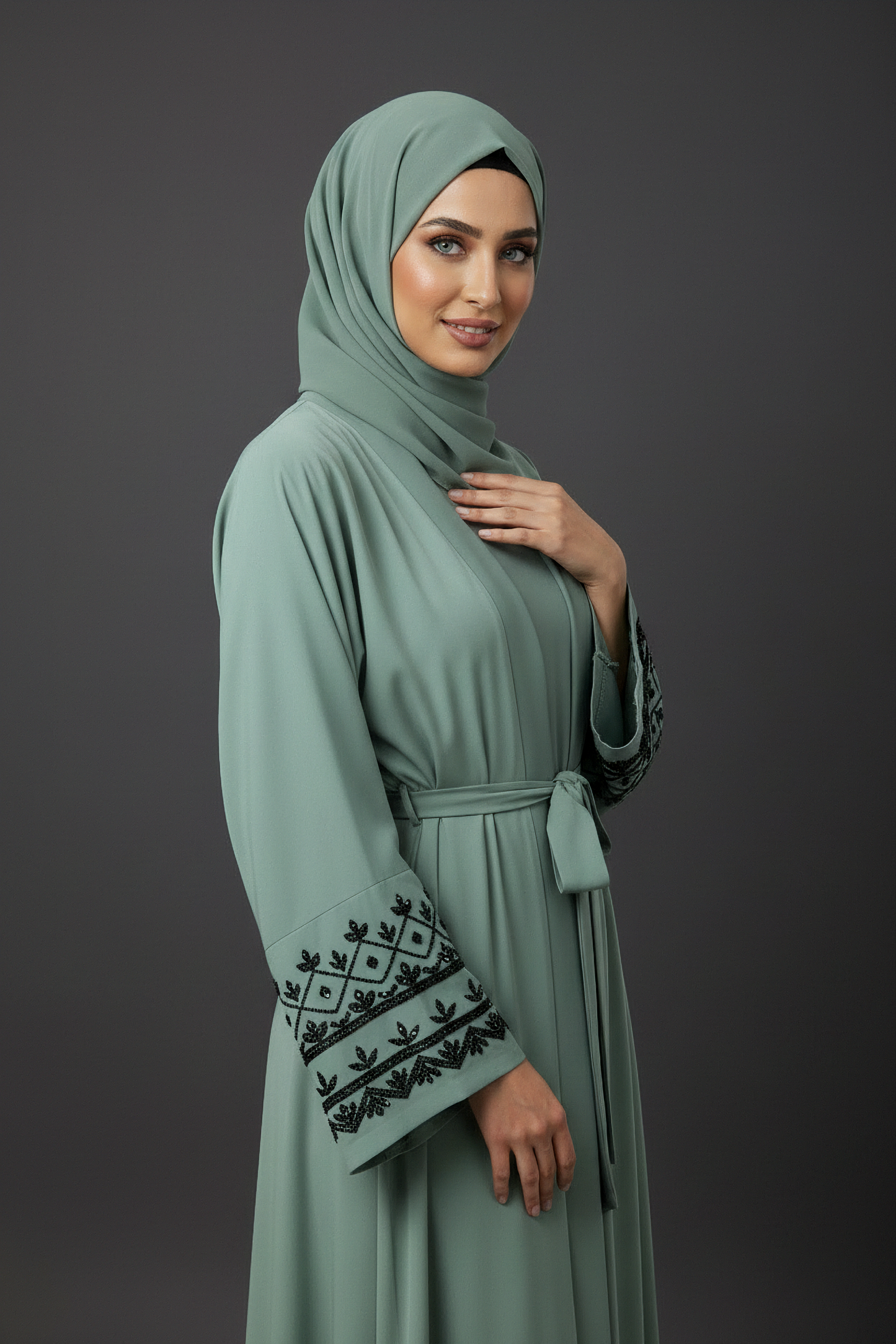 The Rif Abaya