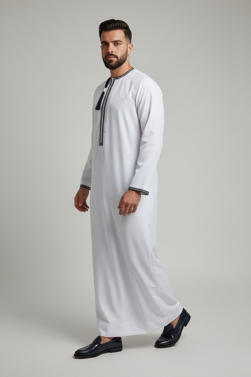 ثوب الأناقة الأبيض