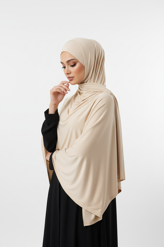 Zara - Ivory - Pose 2